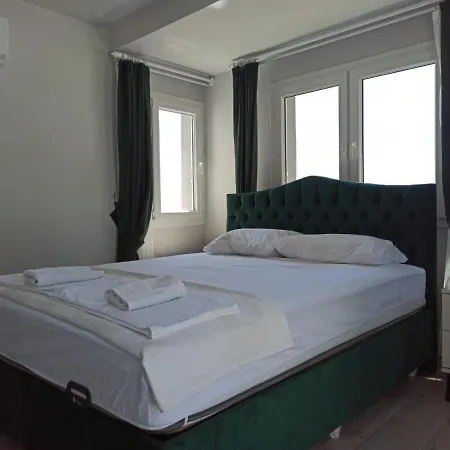 Wonderful With Private Pool And Mountain View In Oludeniz فيلة
