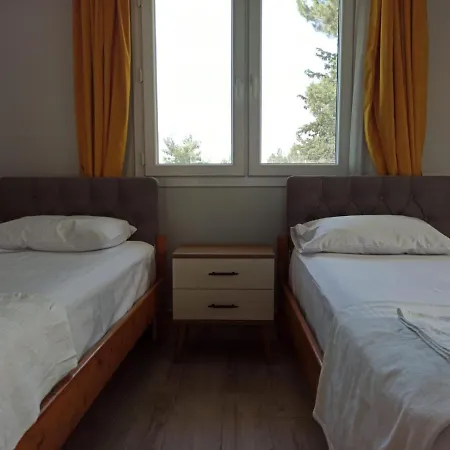 Wonderful With Private Pool And Mountain View In Oludeniz *